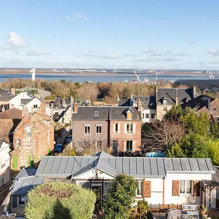 La-haut - 3 Panorama Of The Estuary - Center Apartman