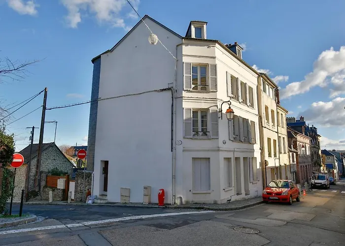 La-haut - 3 Panorama Of The Estuary - Center Apartment